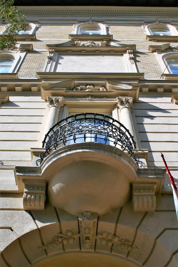 D50 Hotel Βουδαπέστη Εξωτερικό φωτογραφία